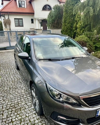 Peugeot 308 cena 38900 przebieg: 199500, rok produkcji 2018 z Kraków małe 631